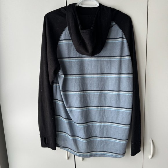 Dakine Underlayer Crewneck Long Sleeve Hood Grey Stripe Large Men Ski Snowboard - Picture 3 of 3